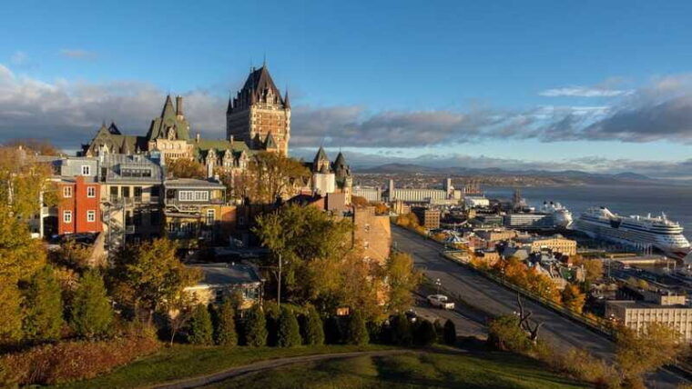 quebec-city-old-town-and-montmorency-falls-bus-tour