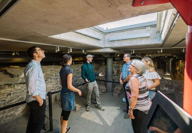 quebec-city-visit-to-saint-louis-forts-and-chateaux