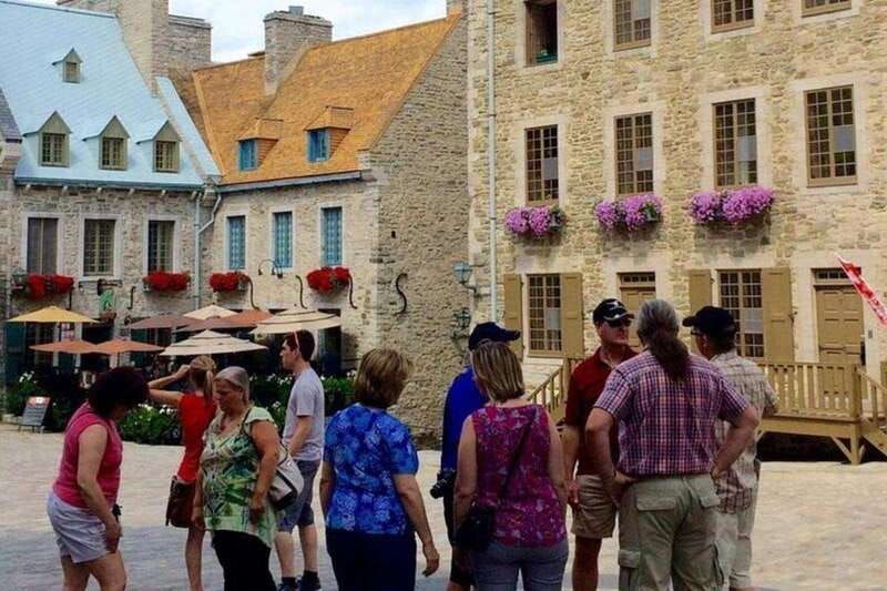 quebec-old-town-private-walking-tour-with-a-local-guide
