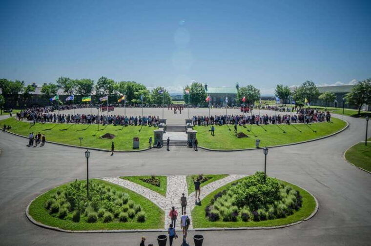 quebec-the-citadel-of-quebec-ticket-and-guided-tour
