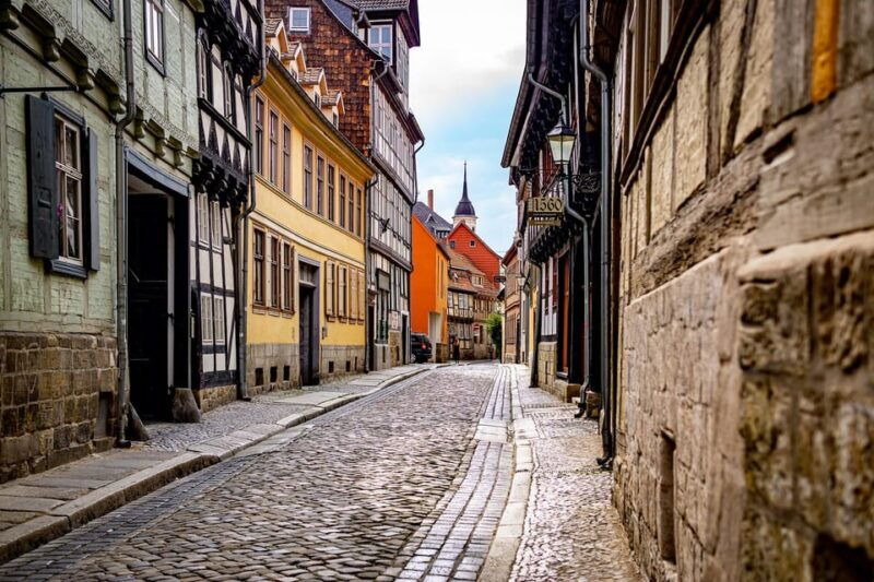 quedlinburg-guided-city-walk-highlights-tour-private