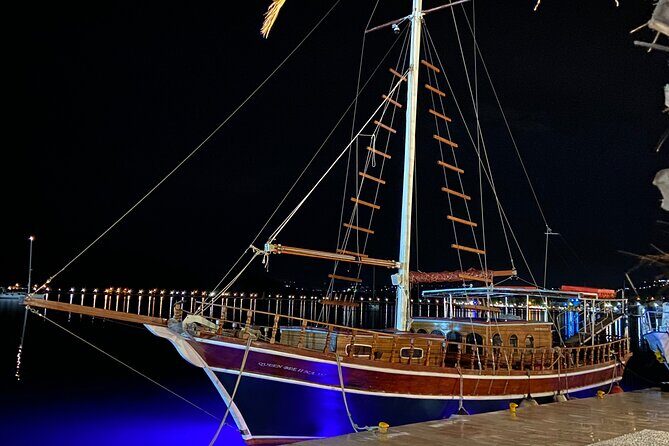 Queen Bee Sunset Cruise with Swim Stops and Dinner - Constructive Considerations