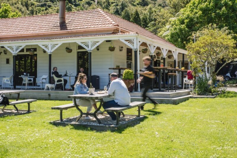 Queen Charlotte Sound Cruise with Lunch - The Itinerary Breakdown
