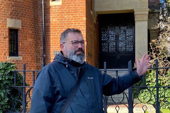 queen-highlights-walking-tour-of-london-2