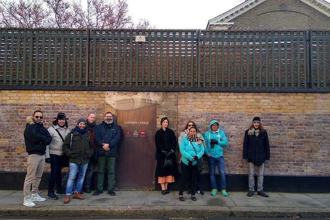 queen-highlights-walking-tour-of-london