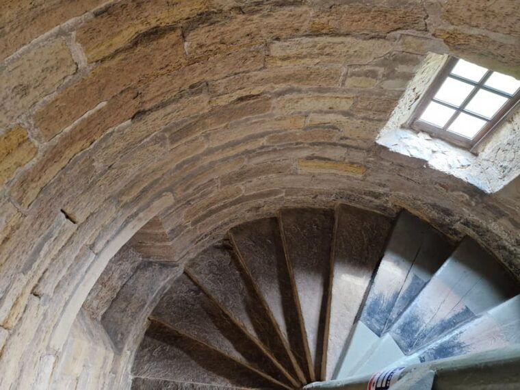queensferry-sightseeing-cruise-to-inchcolm-island