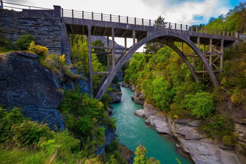 Queenstown: Ale Trail Self-Guided Bike Tour with Shuttle - Detailed Breakdown of the Itinerary