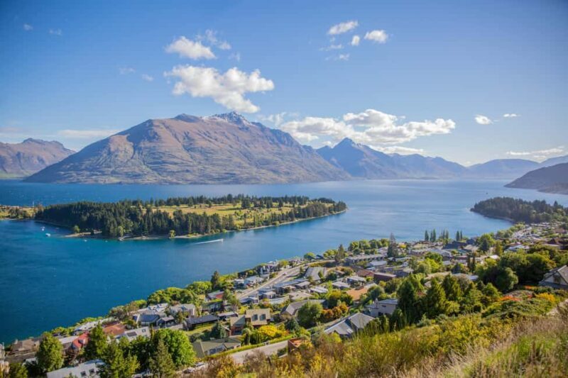 Queenstown: Glenorchy, Arrowtown, & Crown Range Tour - An Introduction to the Tour