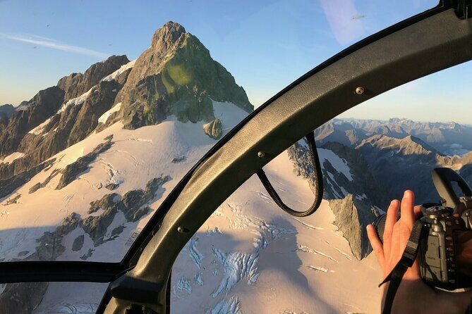 Queenstown Helicopter Tour: Glacier Landing and Scenic Views - The Itinerary in Detail