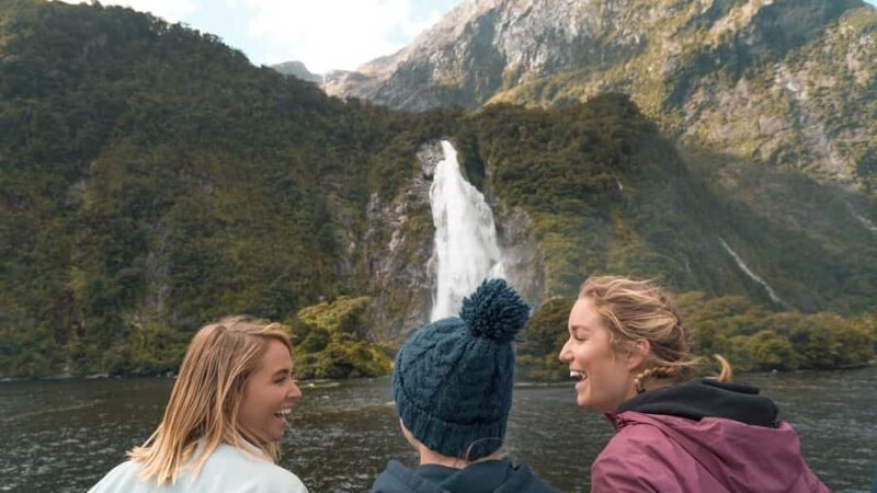 Queenstown: Milford Sound Day Trip - Cruise & Picnic Lunch - The Sum Up