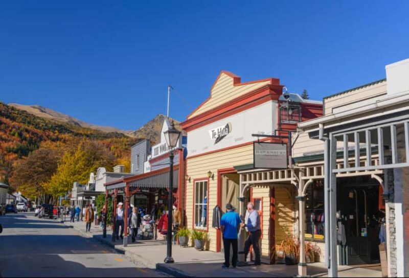 Queenstown: Wanaka & Arrowtown Guided Private Day Tour - Transport, Group Size, and Overall Value