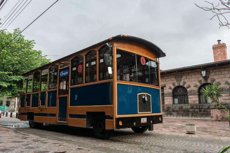 queretaro-classic-trolley-car-guided-tour