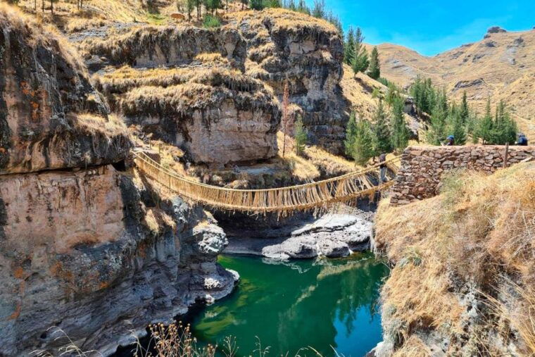 queswachaka-tour-inca-bridge