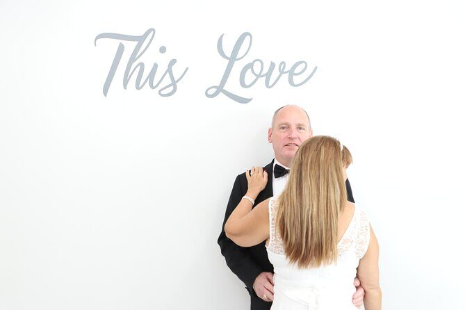 Quickie Las Vegas Wedding at Paradise Wedding Chapel - How to Get Your Nevada Marriage License