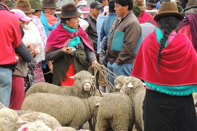 quilotoa-crater-lake-private-day-tour