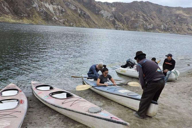 quilotoa-lagoon-from-quito-private-tours