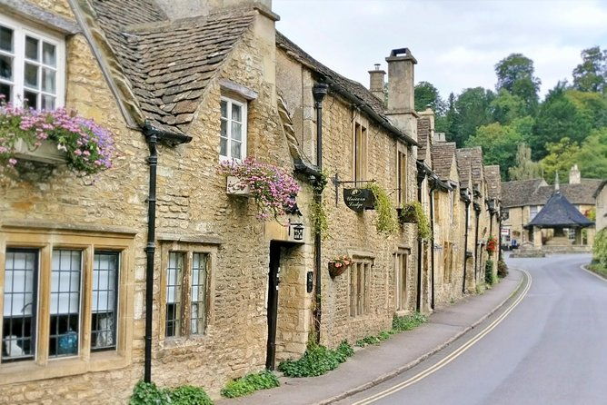 quintessential-cotswolds-half-day-tour-from-bath-2-8-guests-max