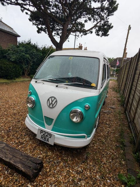 quirky-theatre-transport