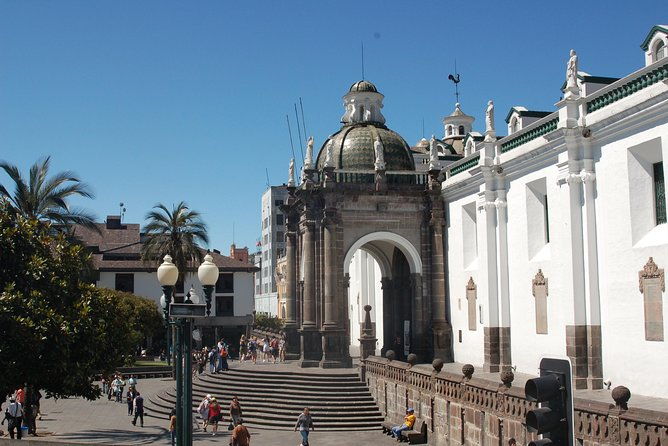 quito-city-tour-teleferico-cable-car-private
