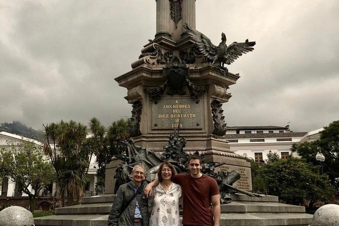 quito-old-town-and-middle-of-the-world-private-tour