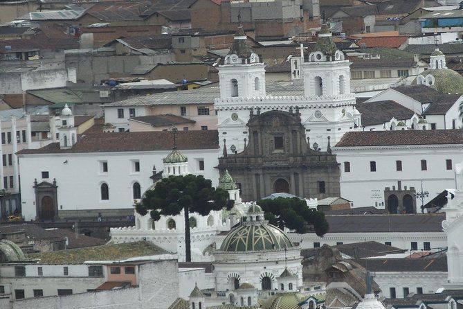 quito-the-first-heritage-of-humanity-and-middle-of-the-world