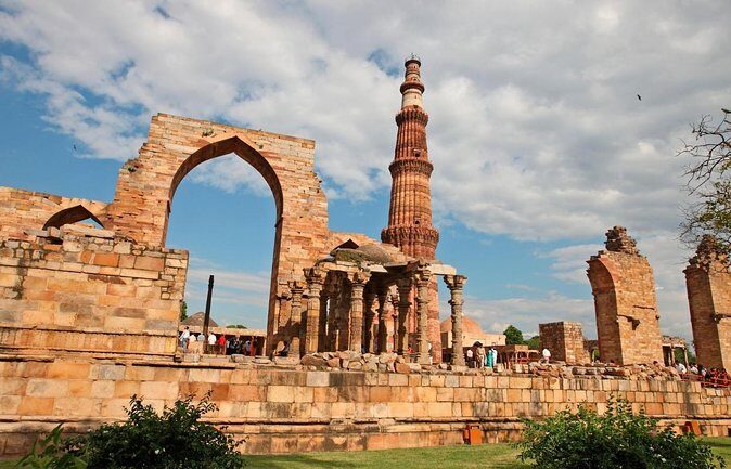 Qutub Minar & Mehrauli Temple/Market - Key Points