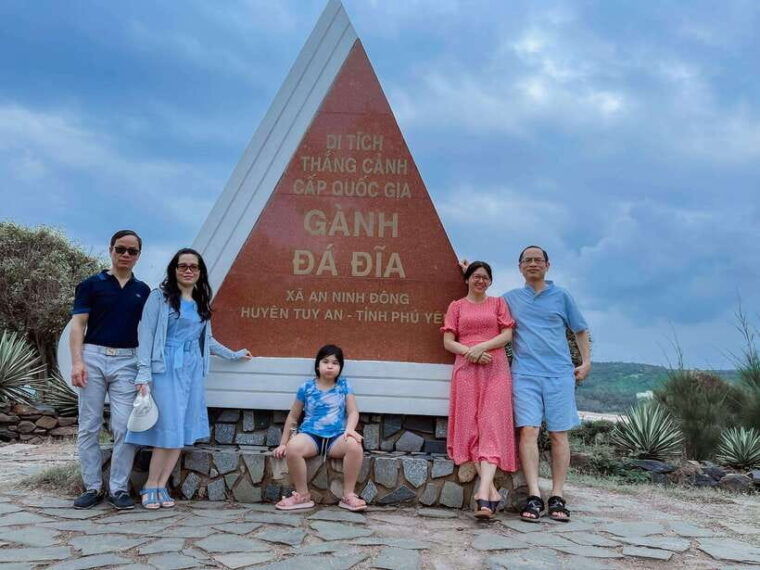 quy-nhon-tour-nhat-tu-son-island-hoa-bay-beach-sand-dunes