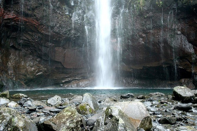 rabacal-risco-25-sources-levada-walk