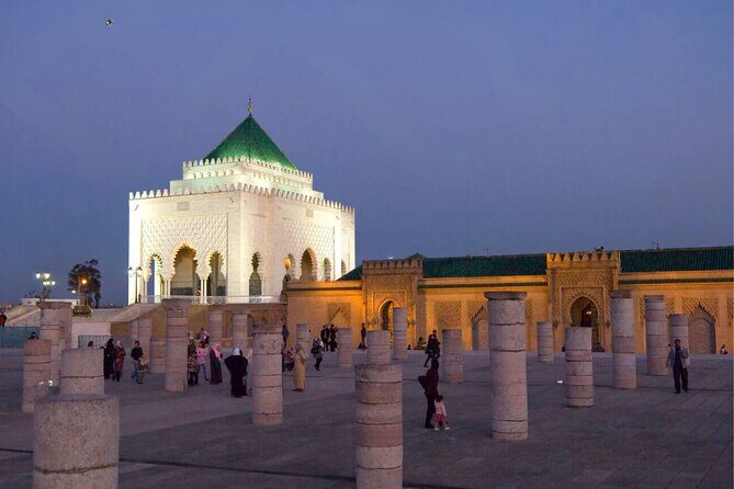 Rabat Night Tour with traditional Moroccan Dinner - Key Points