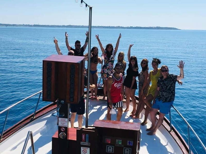 RaccontiAmo Daily cruises Le Castella Isola Capo Rizzuto - Who Will Love This Cruise?  