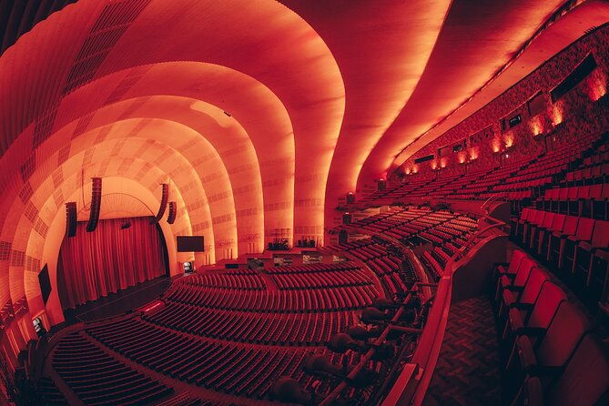 radio-city-music-hall-tour-experience