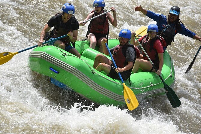 rafting-balsa-river-from-la-fortuna-iii-iv-class