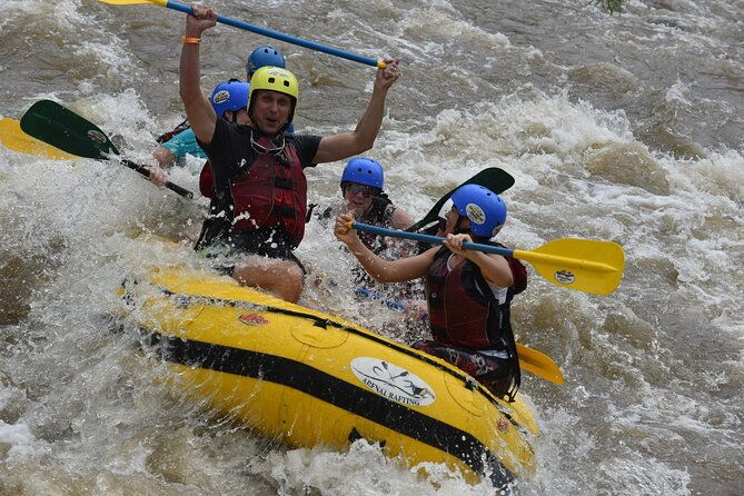 rafting-balsa-river-from-la-fortuna-iii-iv-class