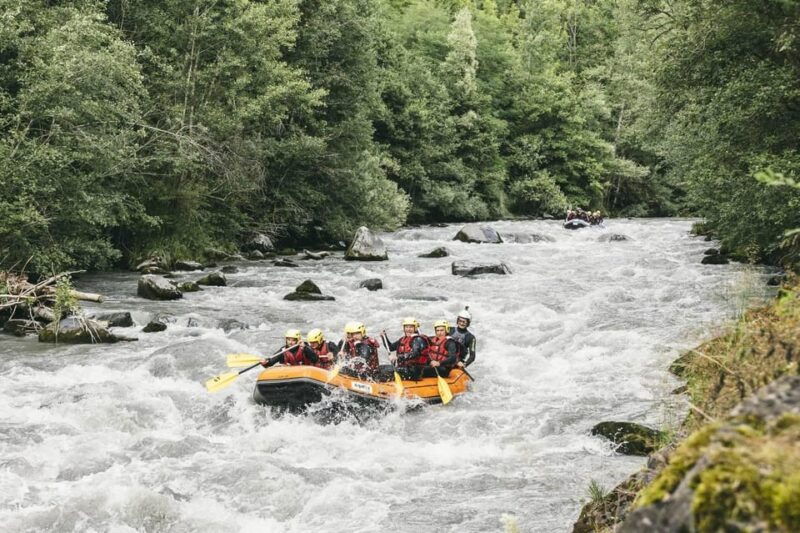 rafting-descent-of-the-aime-rapids