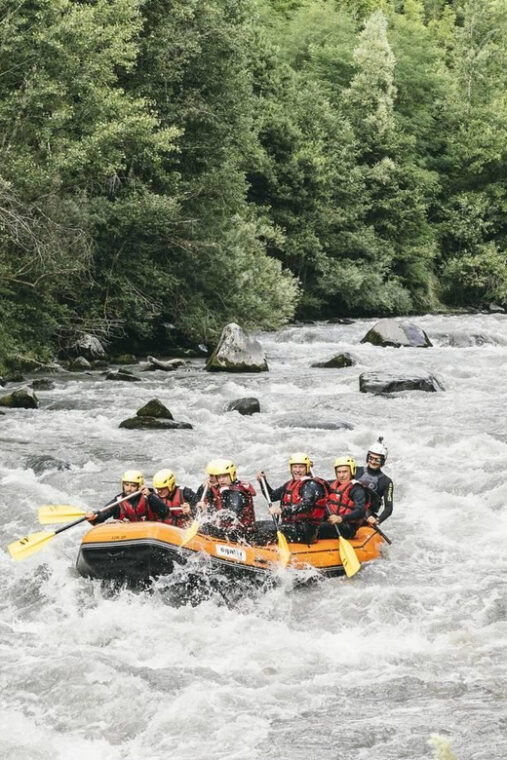 rafting-descent-of-the-aime-rapids
