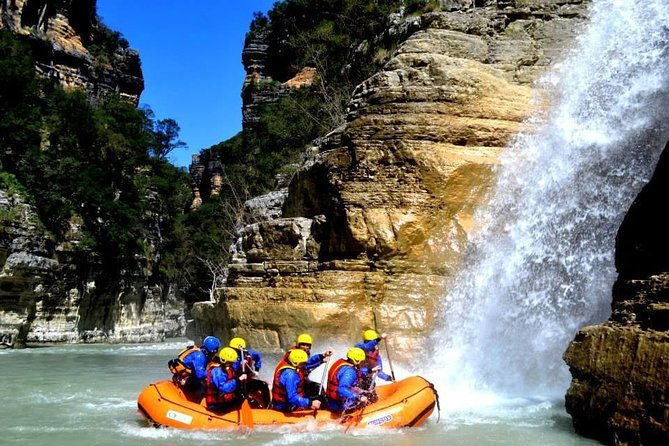 rafting-in-osumi-canyons-albania-adventure-berat