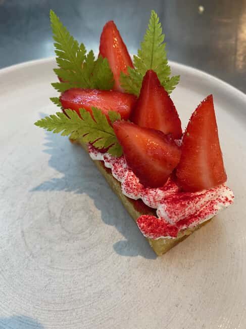 Ragusa: Sunday Brunch with Sparkling Welcome Drink - The Sweet Finish or Refreshing Lightness
