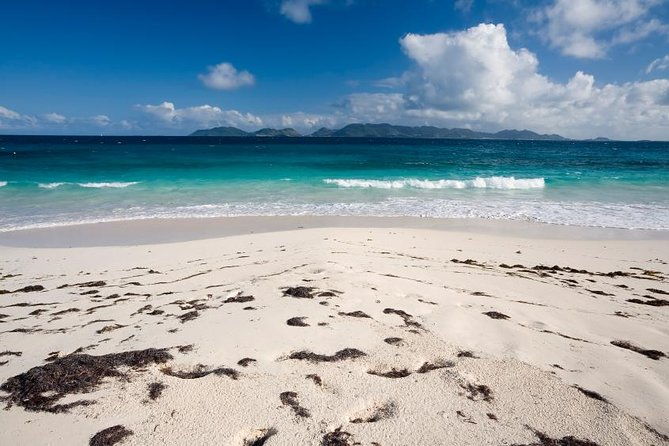 railway-trail-bike-and-beach-tour-in-bermuda