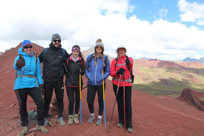 rainbow-mountain-and-red-valley-1-day-private-service