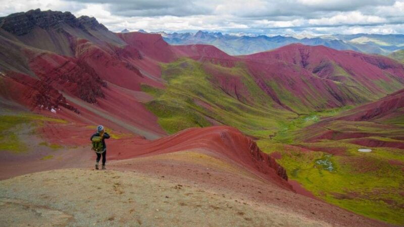 rainbow-mountain-and-red-valley-day-trip