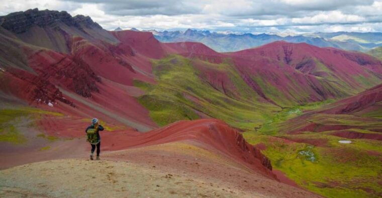 rainbow-mountain-and-red-valley-day-trip