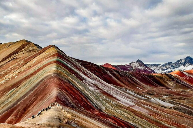 rainbow-mountain-and-red-valley-one-day-hike-private-tour