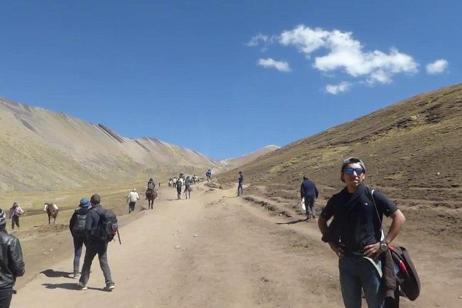 rainbow-mountain-and-red-valley-private-service