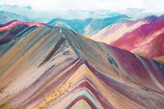 rainbow-mountain-before-the-crowds-along-with-red-valley