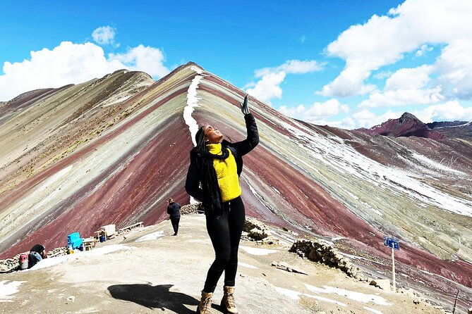 rainbow-mountain-easy-tour-cusco