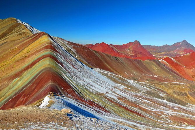 rainbow-mountain-full-day-opcional-red-valley-private-tour