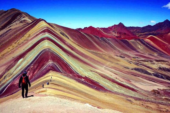 rainbow-mountain-full-day-tour-from-cusco-2
