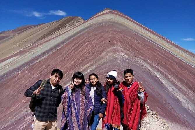 rainbow-mountain-full-day-trek