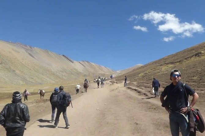 rainbow-mountain-group-service