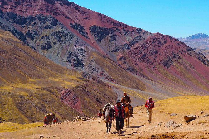 rainbow-mountain-group-service